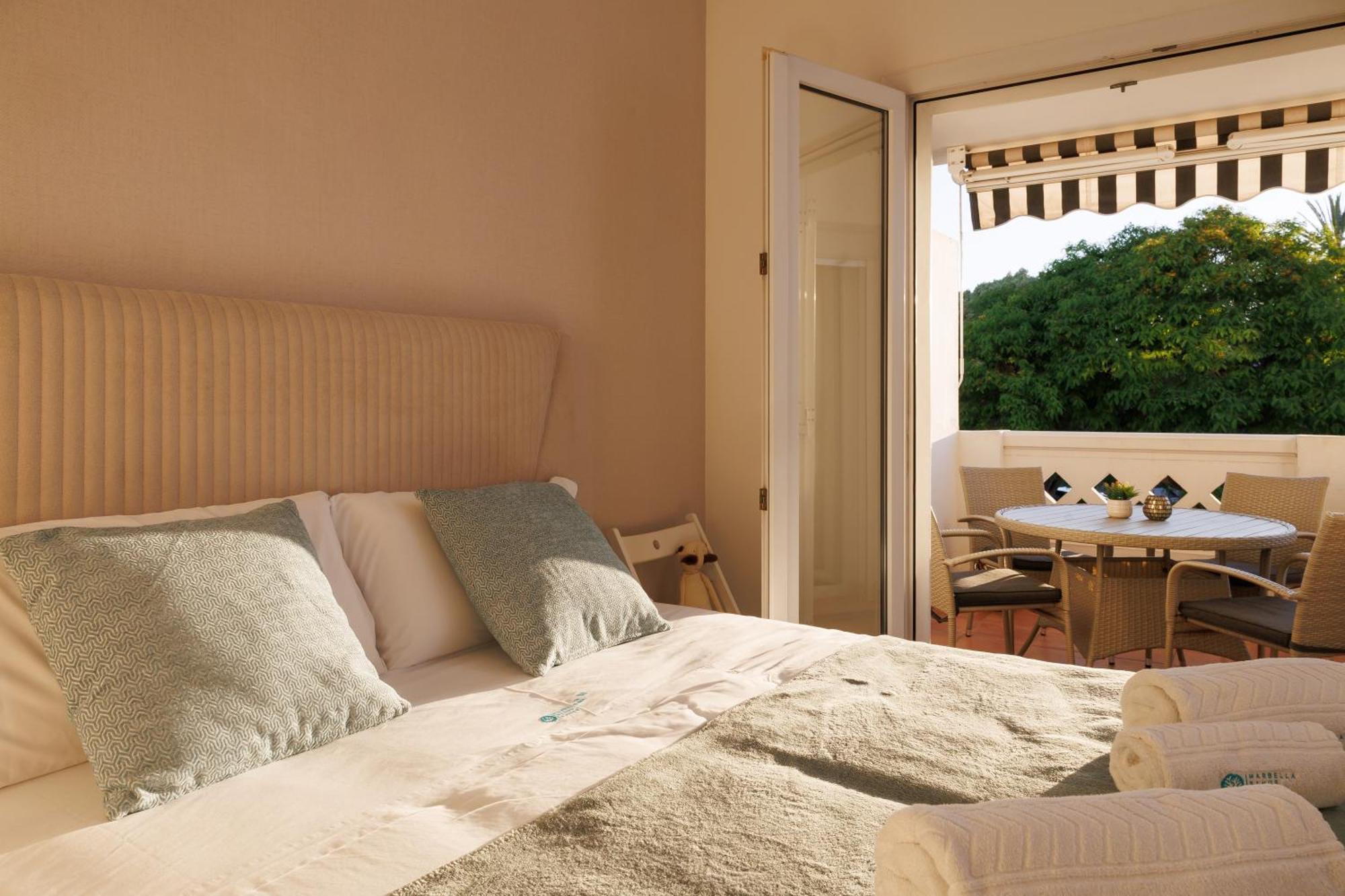 Banus - Banus Playa Rocio Beachfront Complex